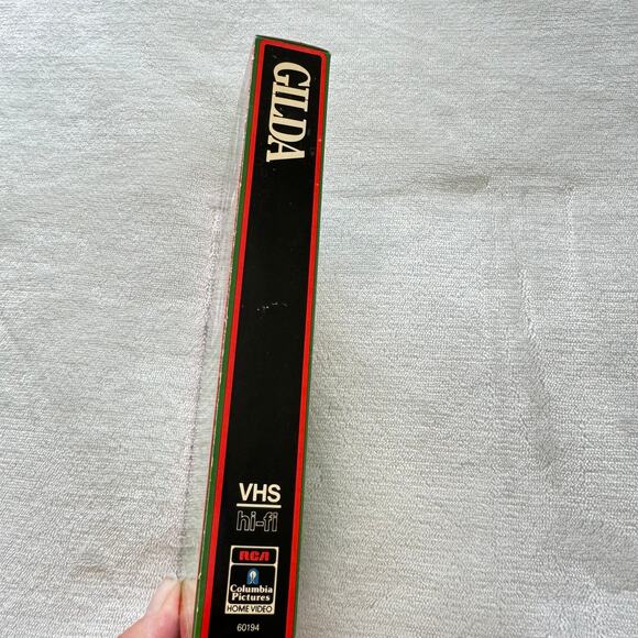 Gilda Starring RIta Hayworth 1986 VHS - Picture 8 of 10